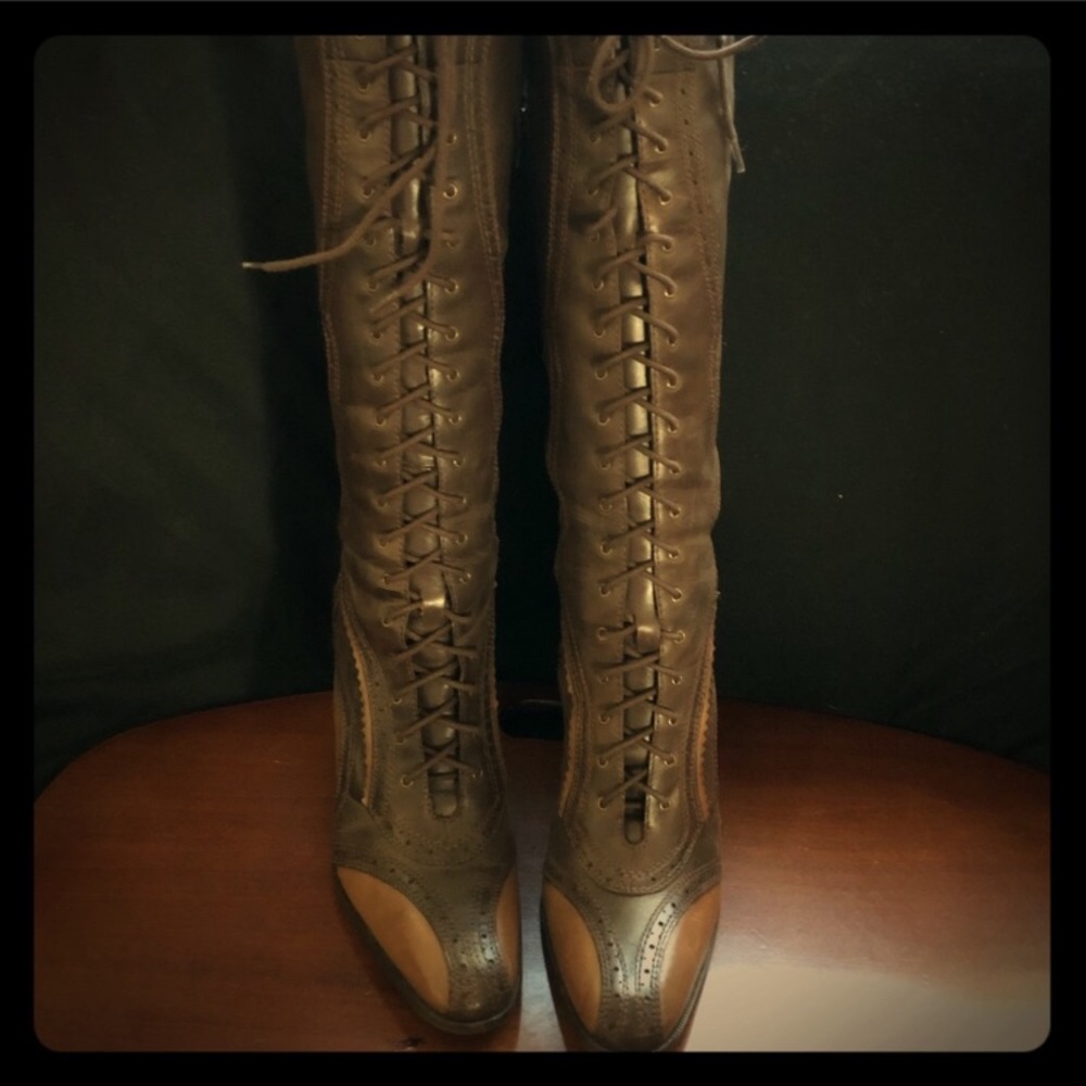 Naturalizer lace up boots